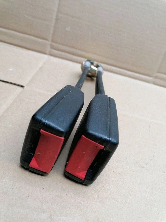 Tagumise turvavöö pannal 1J0857488