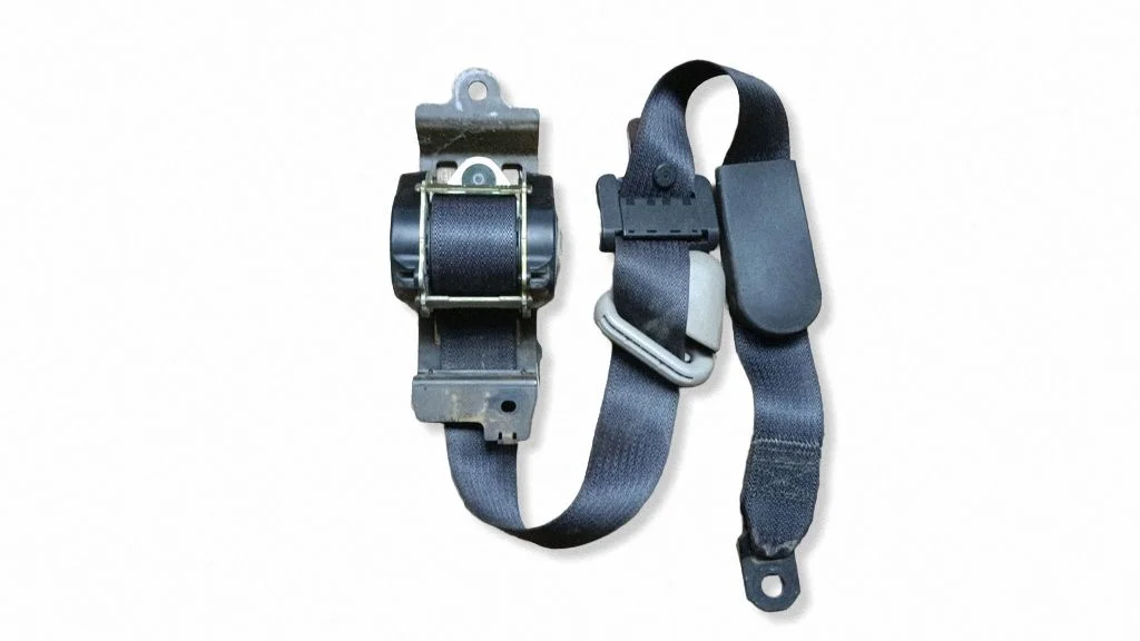 Rear seatbelt P0TS741DVAD