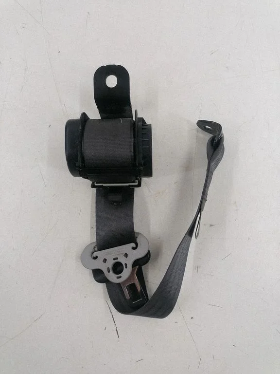 Rear seatbelt 8981201F000