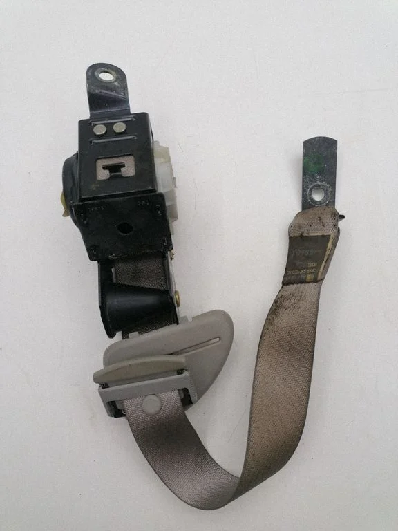 Rear seatbelt 25766359