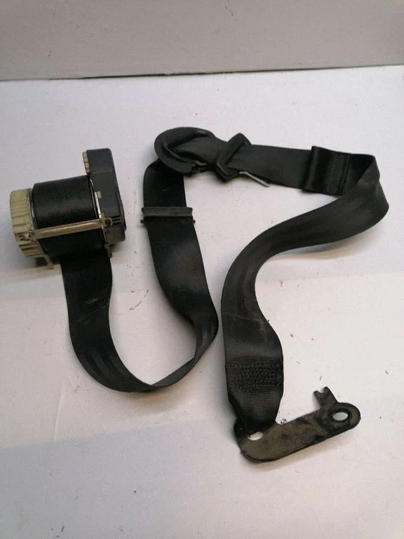 Rear seatbelt 1T0857806B