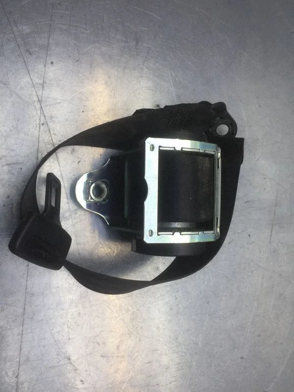 Middle seatbelt (rear) 560976401G