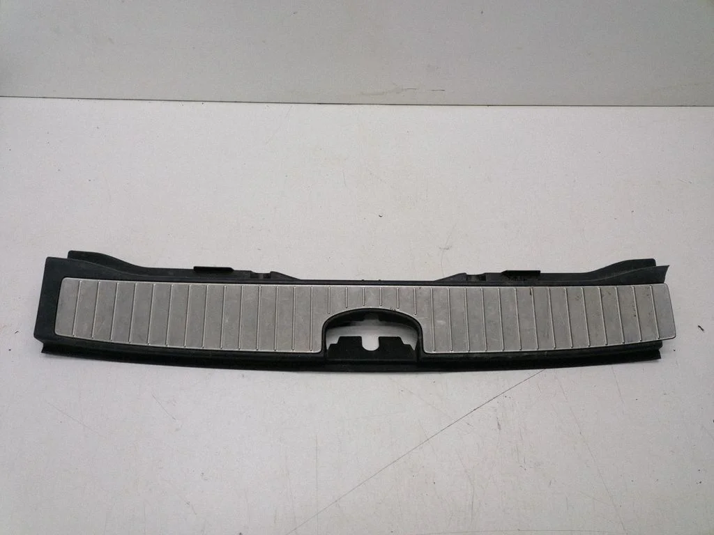 Trunk/boot sill cover protection 24434596