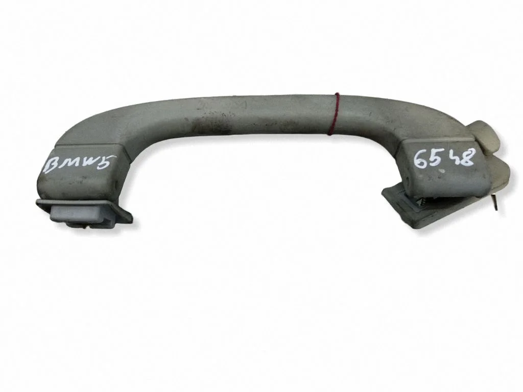 Rear interior roof grab handle