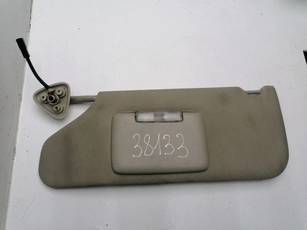 Sun visor – left