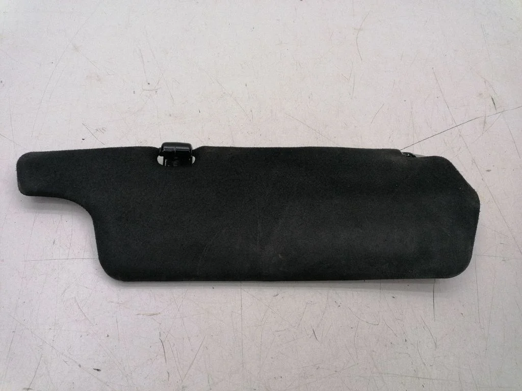 Sun visor – left