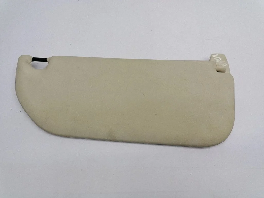 Sun visor – left
