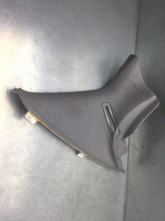 (D)pillar trim (top) 3D5867241B