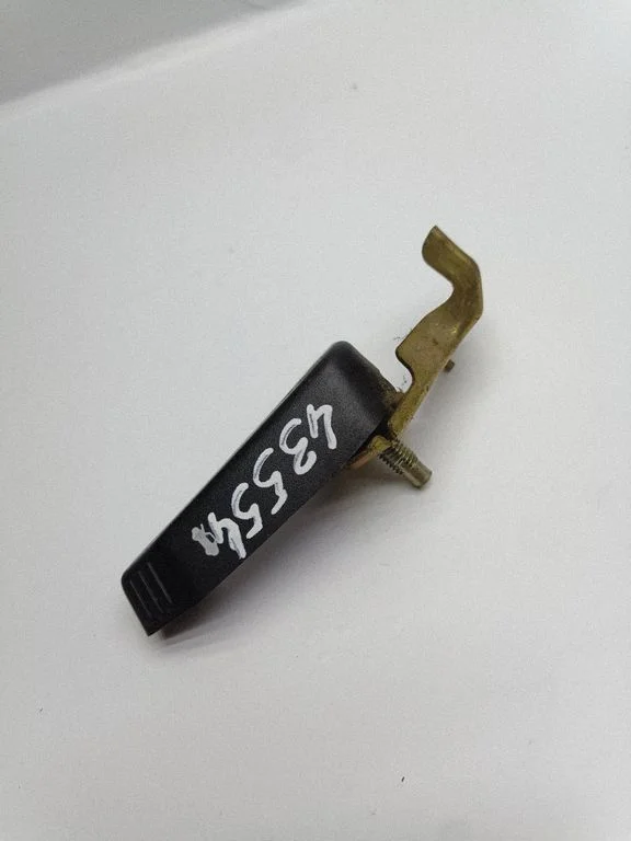 Engine bonnet (hood) release handle JPC6106