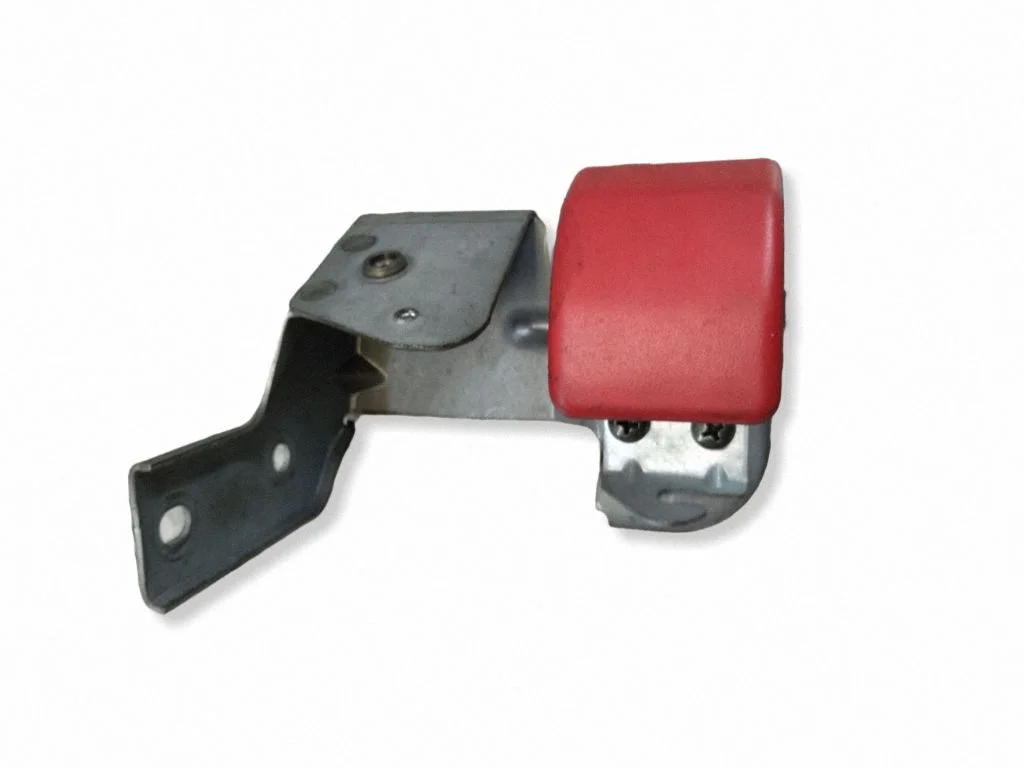 Engine bonnet (hood) release handle