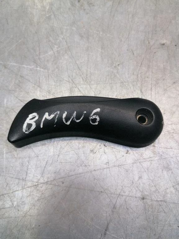 Engine bonnet (hood) release handle 51437008934