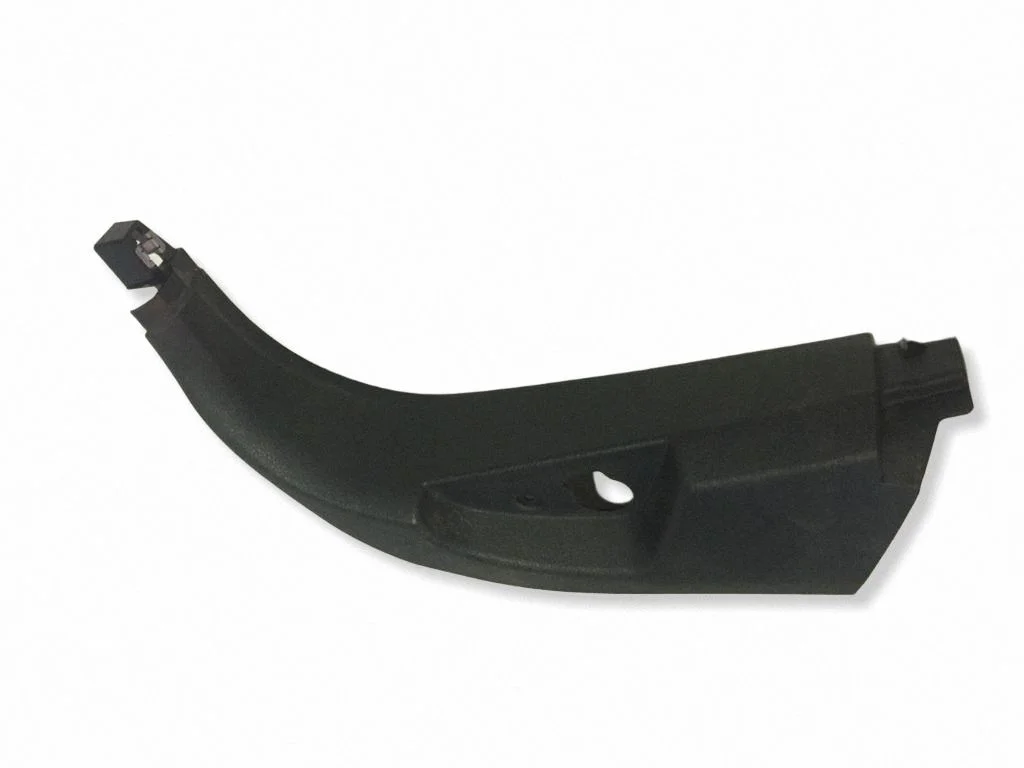 Front sill trim cover 7148507