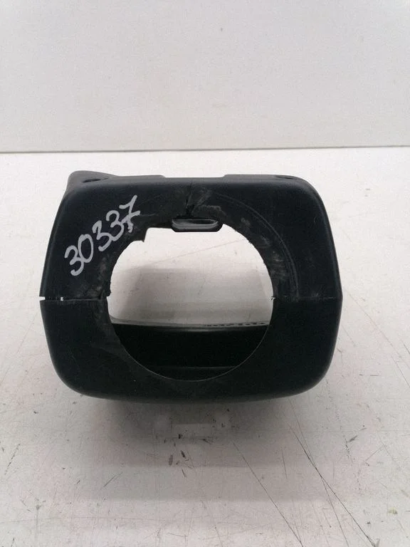 Steering wheel column trim BC5F60231