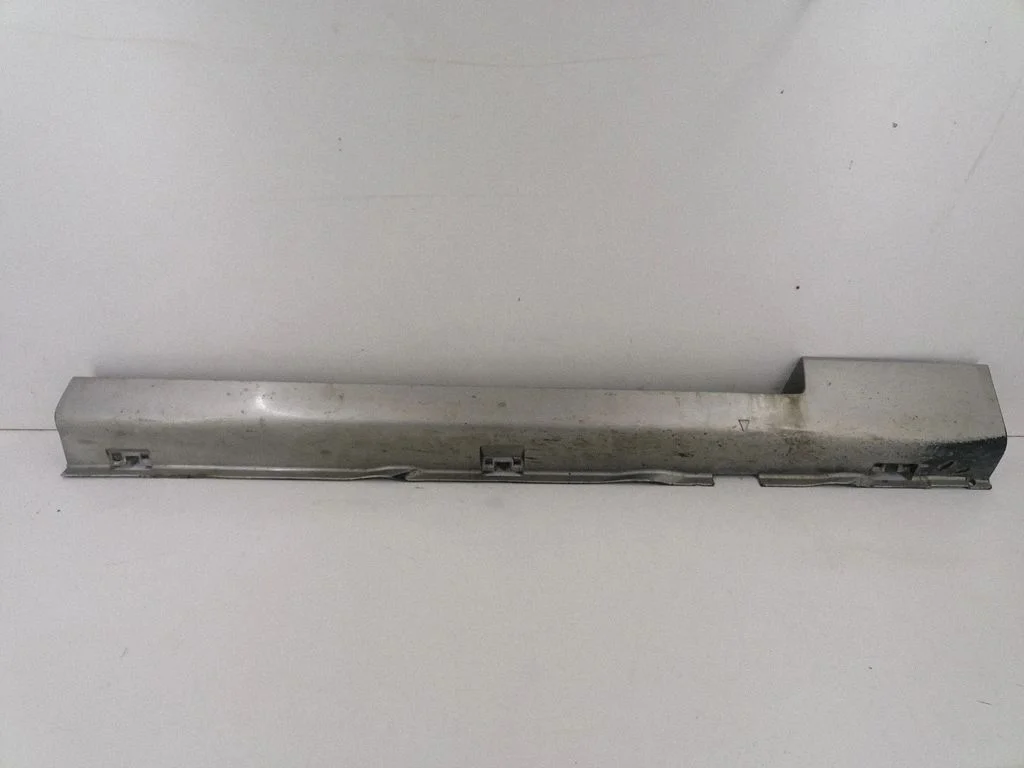 Sill 25744694