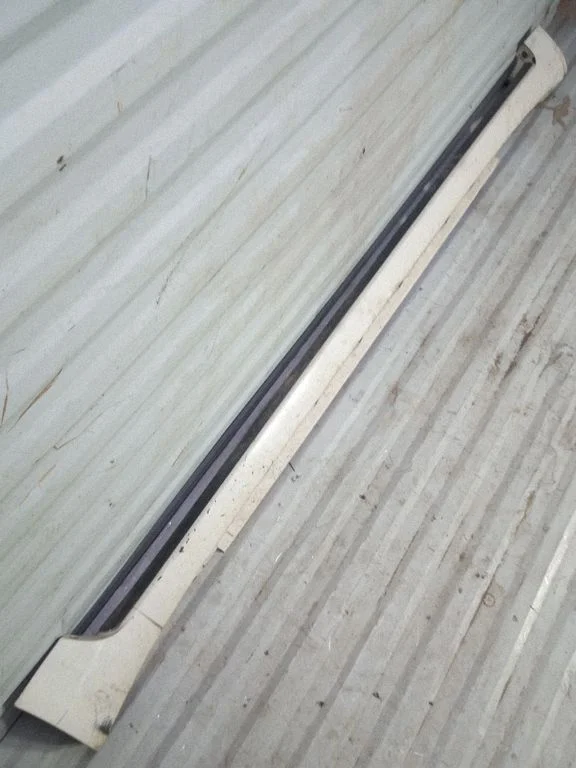 Sill 8E0853860A
