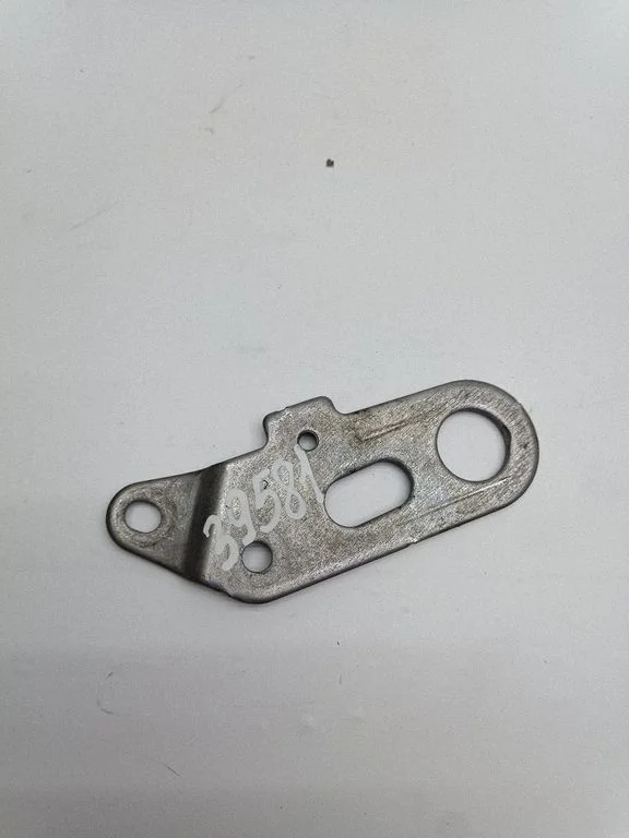 Kita variklio skyriaus detalė