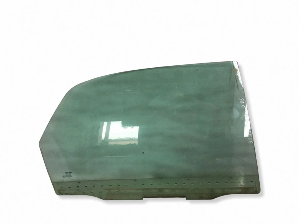 Rear side window 43R001105