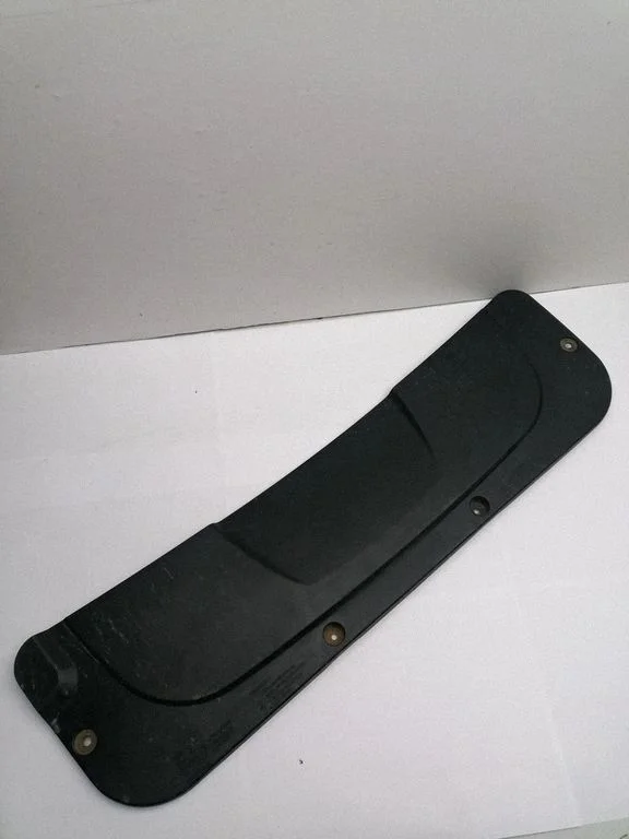 Radiator trim 1114778891402