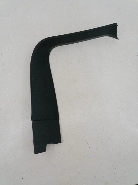 Aizmugurējā vāka apdare – BMW X5 E70 (2006-2013)