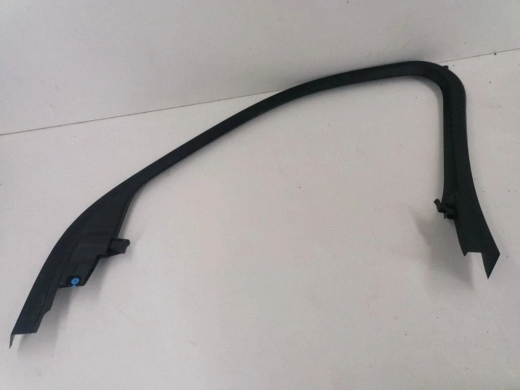Front door glass trim molding – Volvo XC90 (2014-)