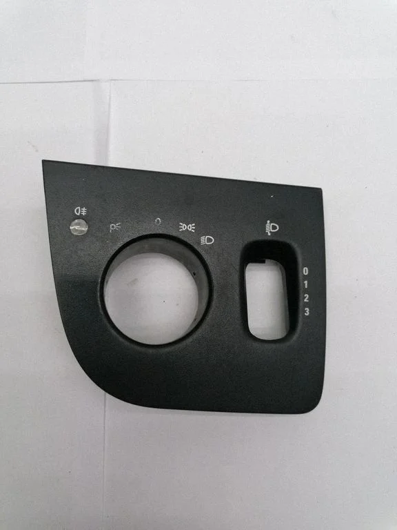 Panel trim 4146800817