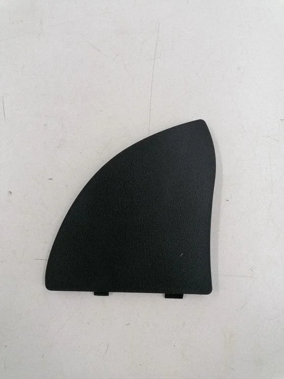 Panel trim – Honda Accord (2003-2007)