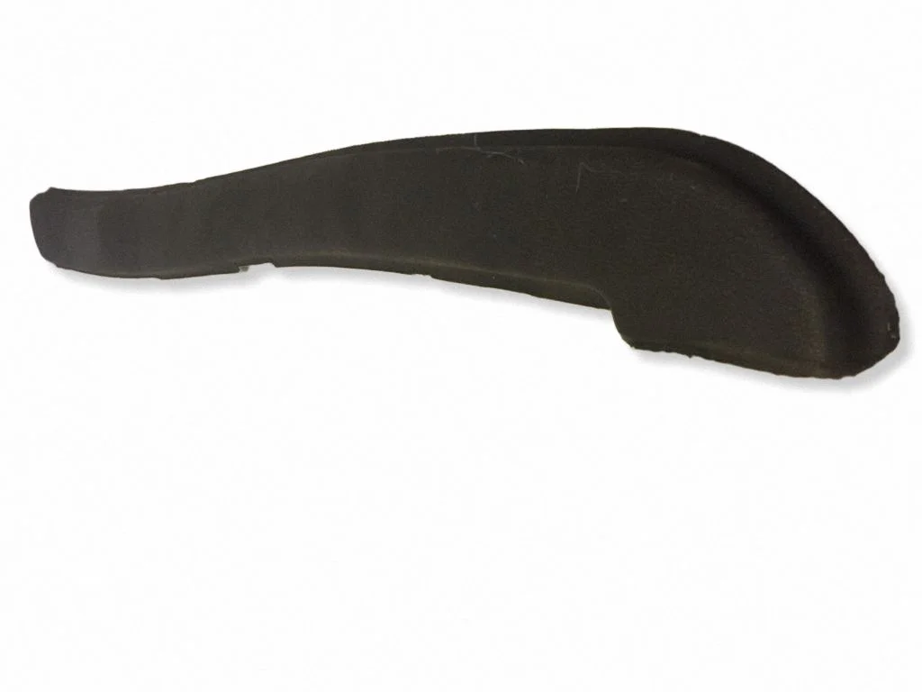 Panel trim 70W2065