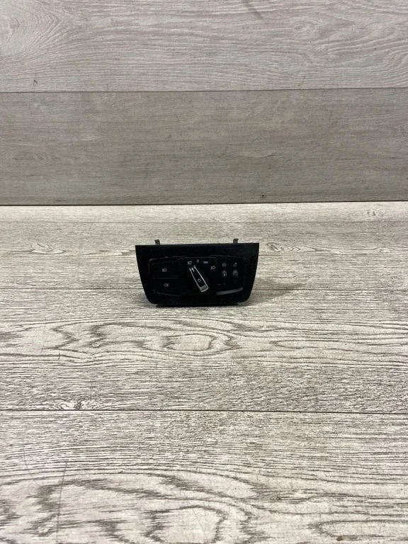 Light switch – BMW 3 Series F30 F35 F31 (2012-2018)