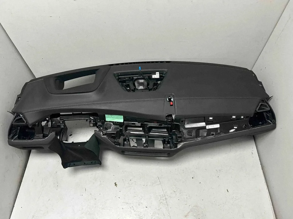 Dashboard 9633581