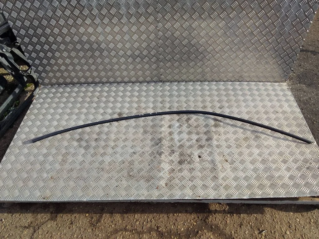 Katuse liist „molding" – parem