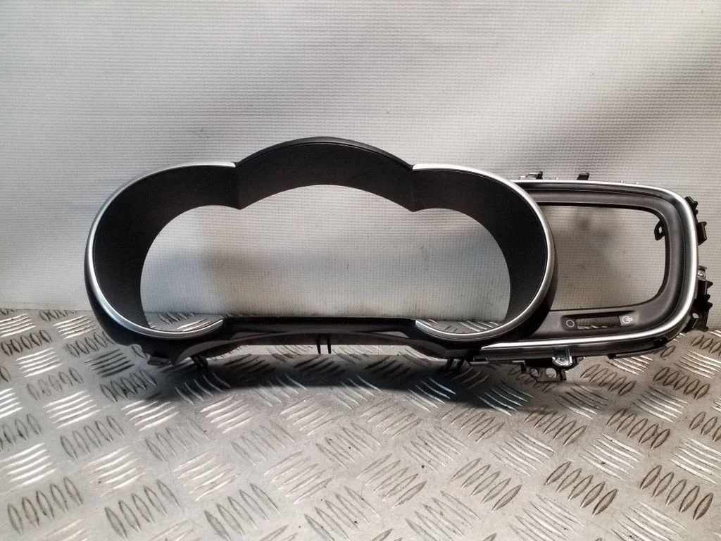 Instrumentu paneļa apdare 81216248