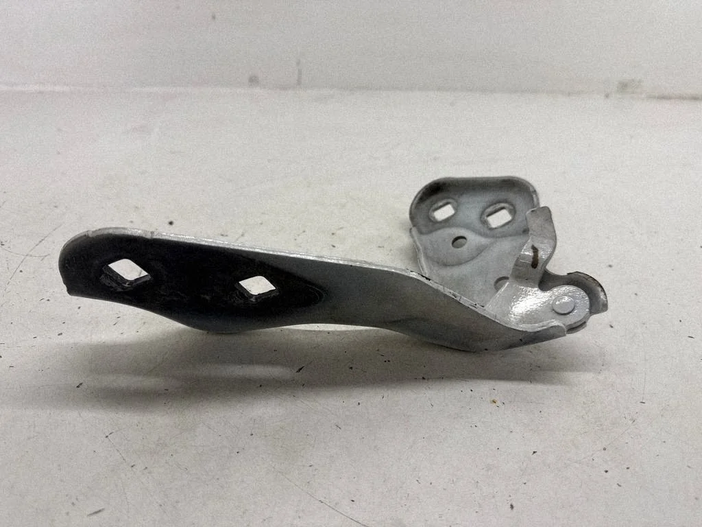 Engine bonnet/hood hinges 109879200CLH