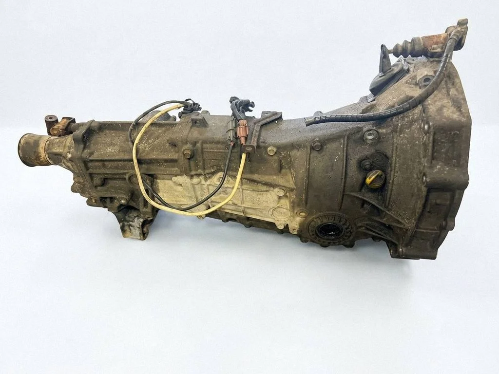 Mechaninė 5 pavarų dėžė