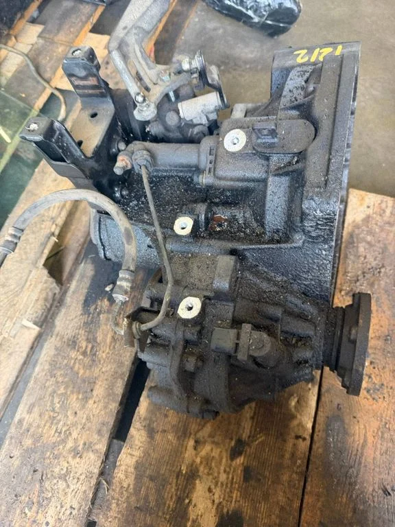 Mechaninė 5 pavarų dėžė