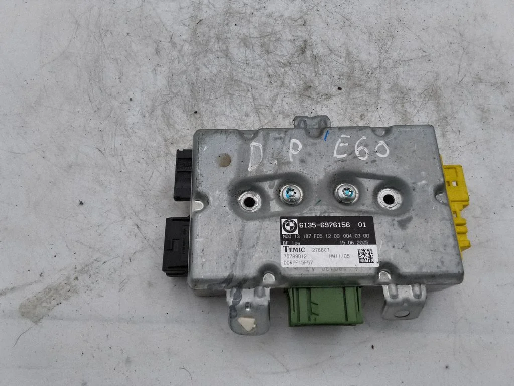 Durvju elektronikas vadības bloks 6976156
