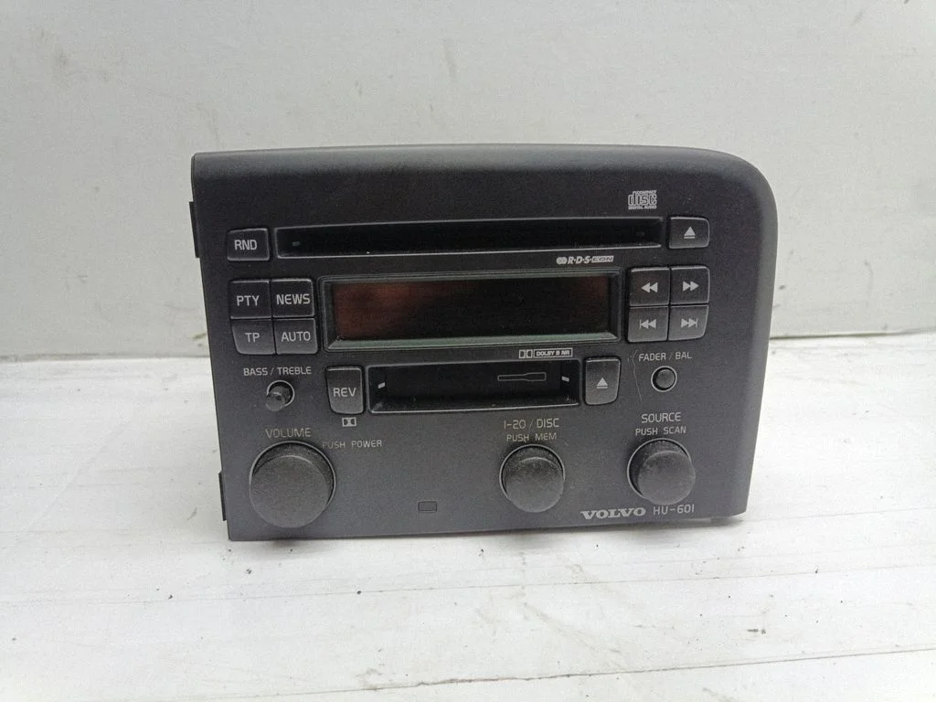 Raadio / CD/DVD-mängija / navigatsioon 30657634