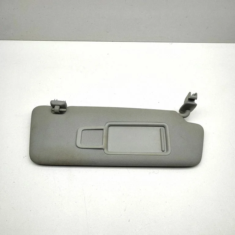 Osłona przeciwsłoneczna 8U0857562A