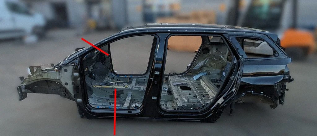 Front quarter panel – left