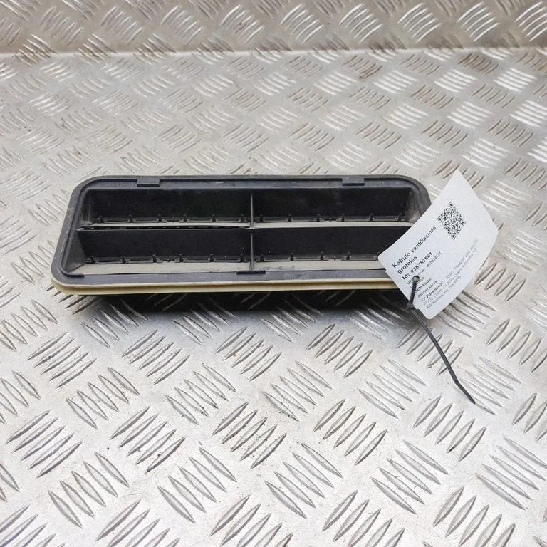 Ventilācijas režģis – Ford Transit VII (2019-)