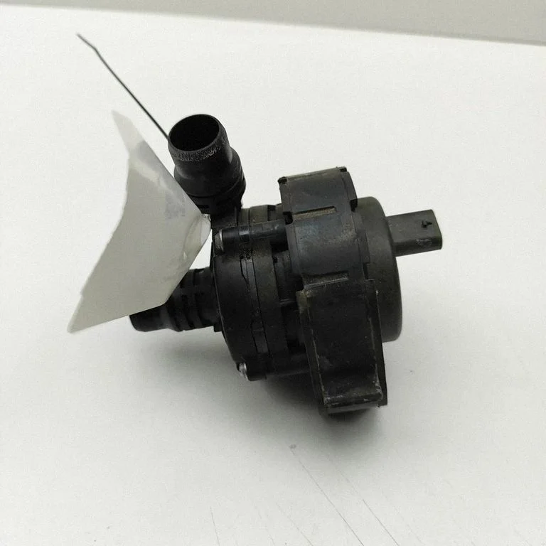 Elektriskais cirkulācijas sūknītis – Fiat 600 (2023-)