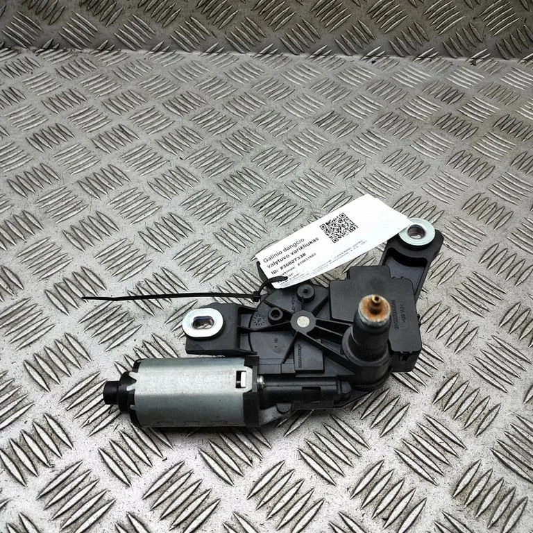 Aizmugurējā stikla tīrītāja motoriņš 7P5955711A