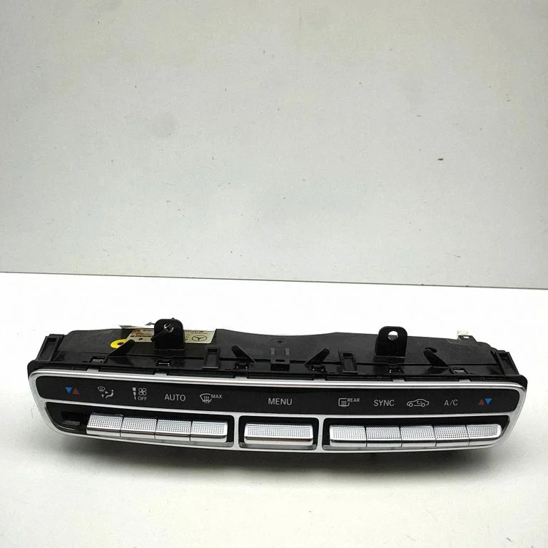 Interior fan control switch A2C1600170101