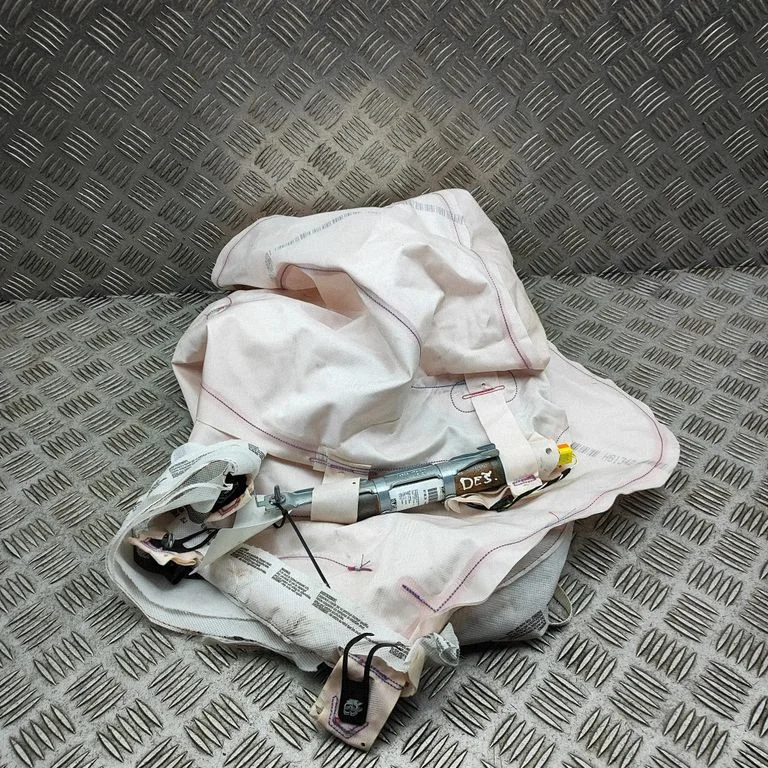 Katuse turvapadi (kardin) 5H6880742N