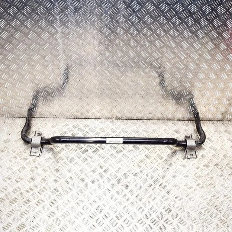 Priekšējais stabilizators – Mercedes-Benz C klase W205 (2014-2021)