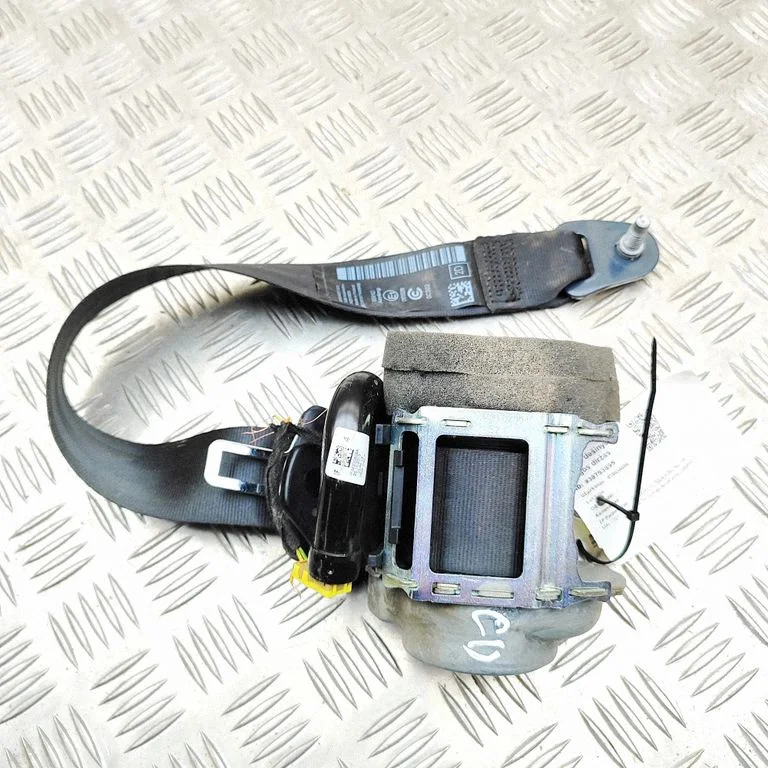 Aizmugurējā drošības josta 34230836A