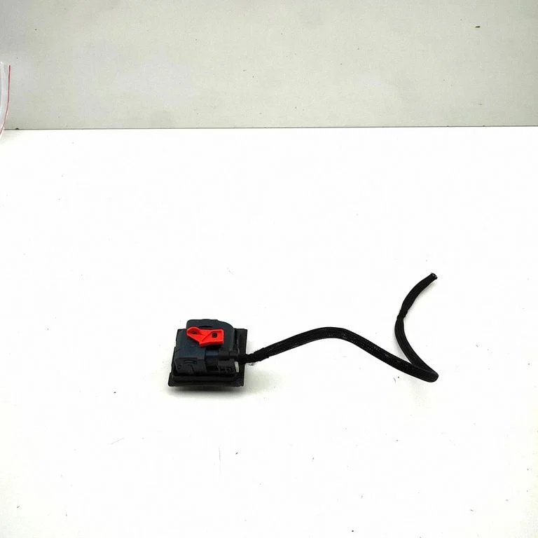 Fuel tank cap lock A0008207705