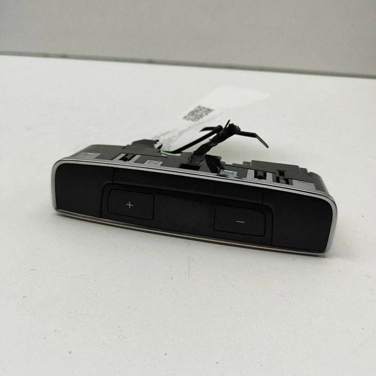 Interior fan control switch – Audi Q5 SQ5 FY (2017-2025)