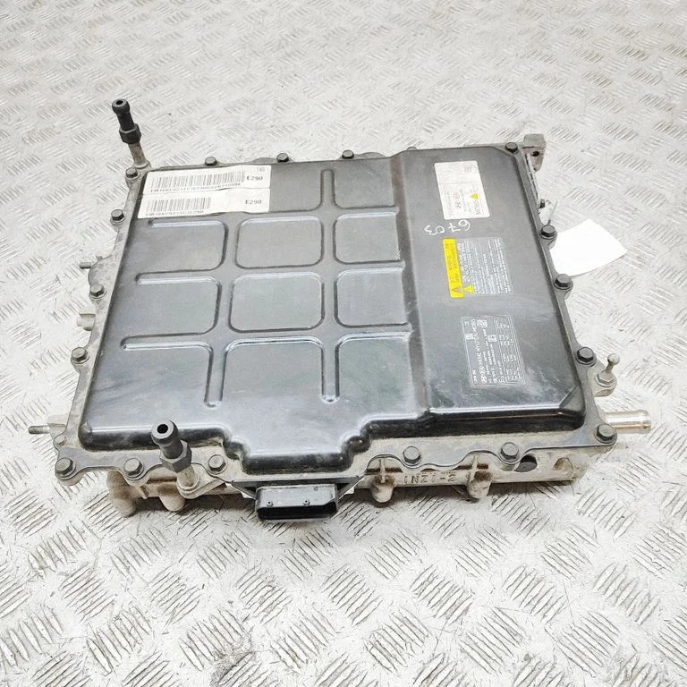 Voltage converter inverter – KIA Niro (2016-2022)