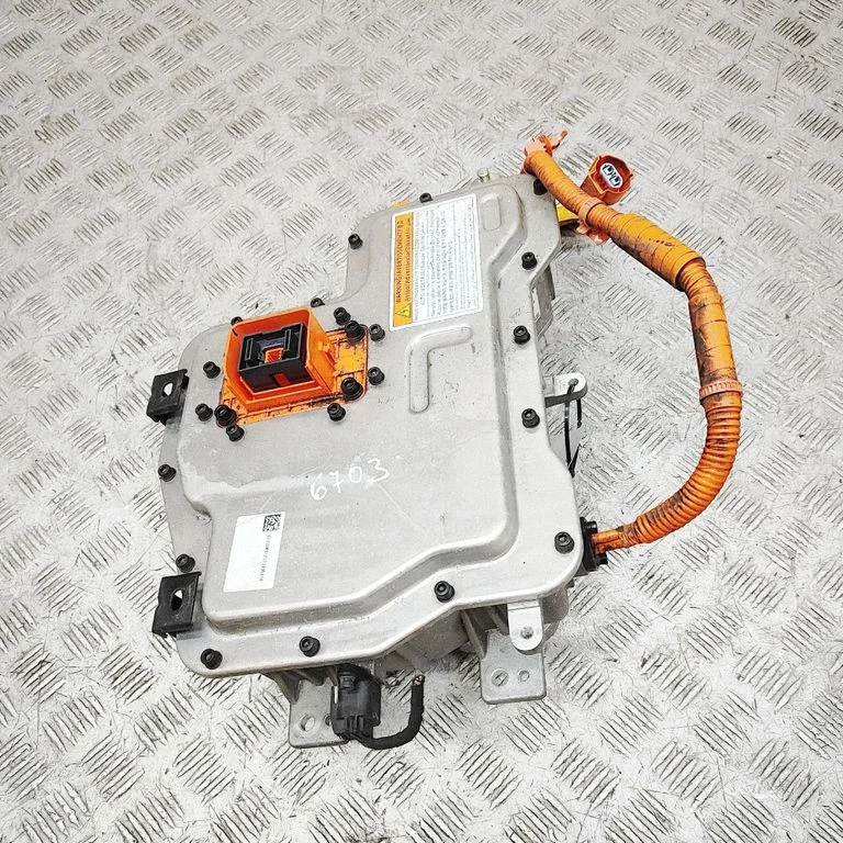Voltage converter inverter – KIA Niro (2016-2022)