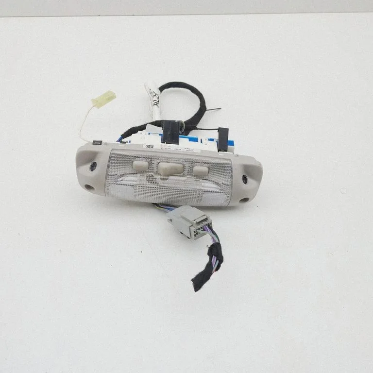 Esiistmete valgustustuli RK3T14335ACB